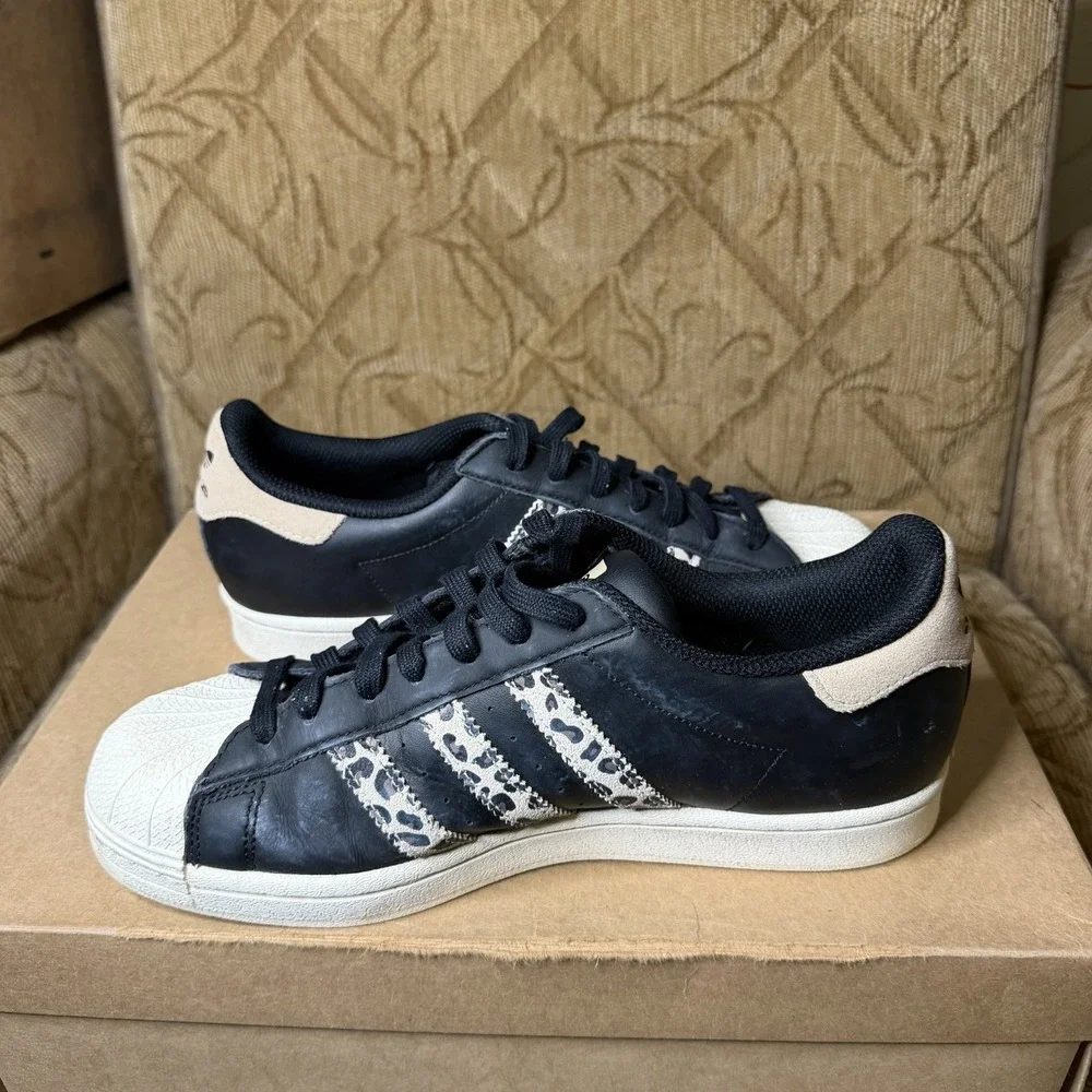 adidas Superstar Black/White Leopard Leather Sneakers IF7616 Women's Size 9
